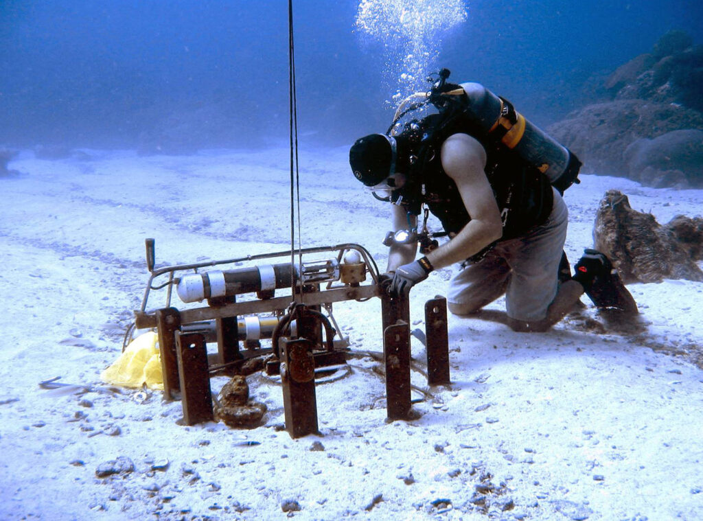 scuba diver using chemistry knowledge 
