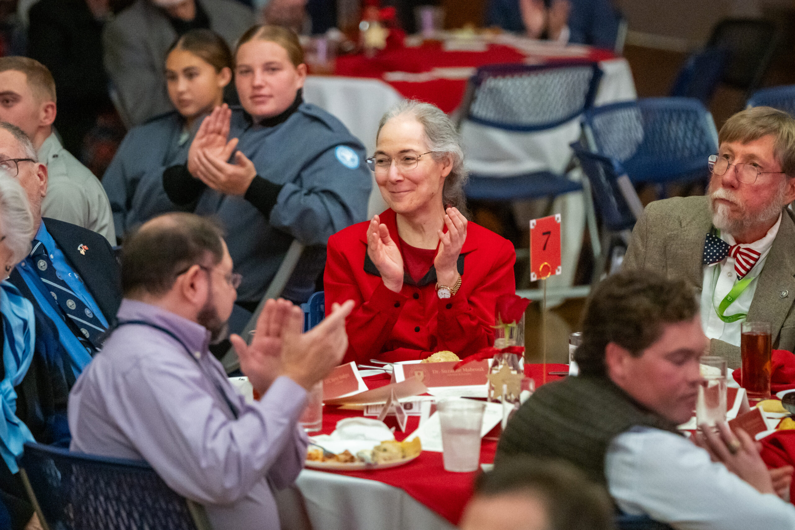 20251104_Gold Star_30 Years_250